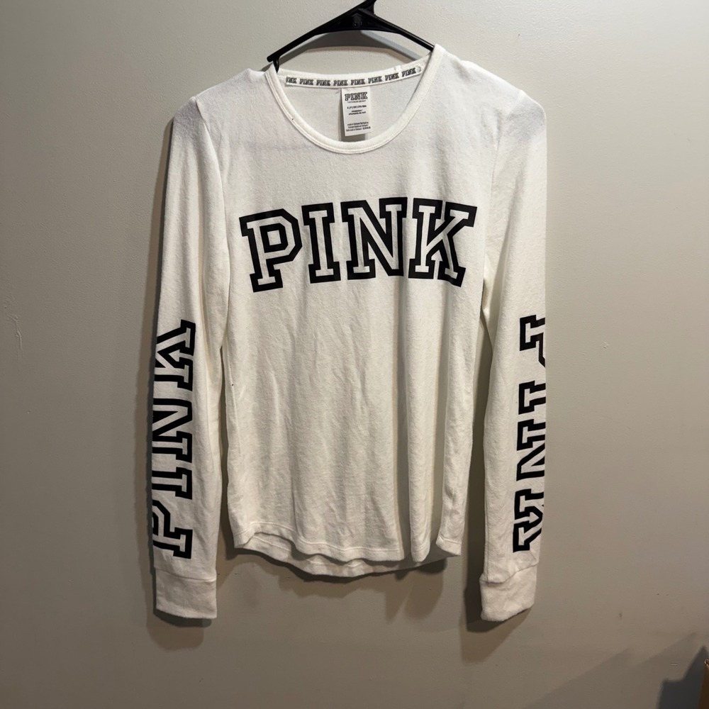 Victoria's Secret PINK White Long Sleeve Sleepwear Logo Pajama Top Small